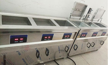 全自動超聲波清洗機用戶現場.jpg